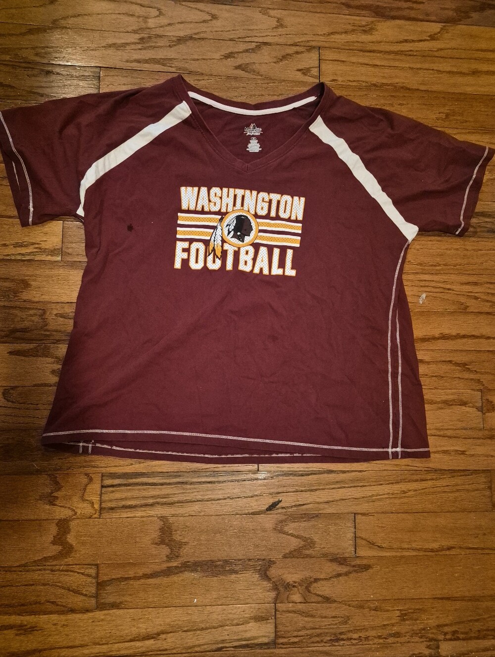 Washington Commanders Redskins Womens Sz 2X Jersey Shirt